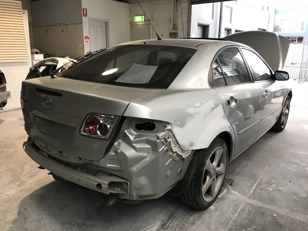 M&D Collision Centre Repair | car repair | 24 Windale St, Dandenong VIC 3175, Australia | 0414597008 OR +61 414 597 008