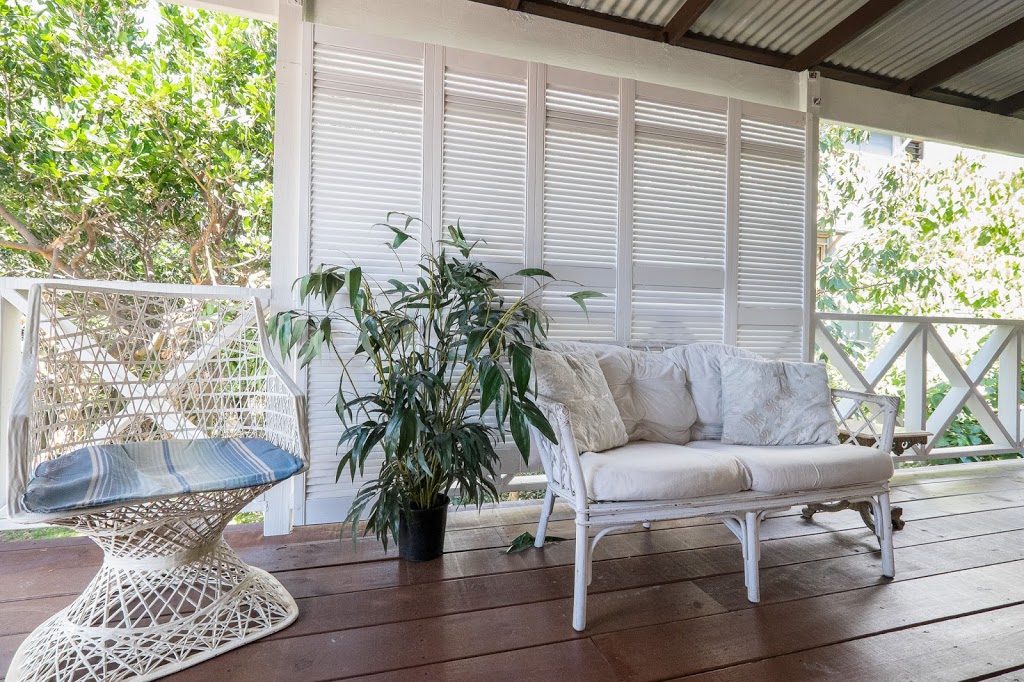 Green Trees Beach House | lodging | 10 Moongalba Rd, Point Lookout QLD 4183, Australia | 0734153949 OR +61 7 3415 3949