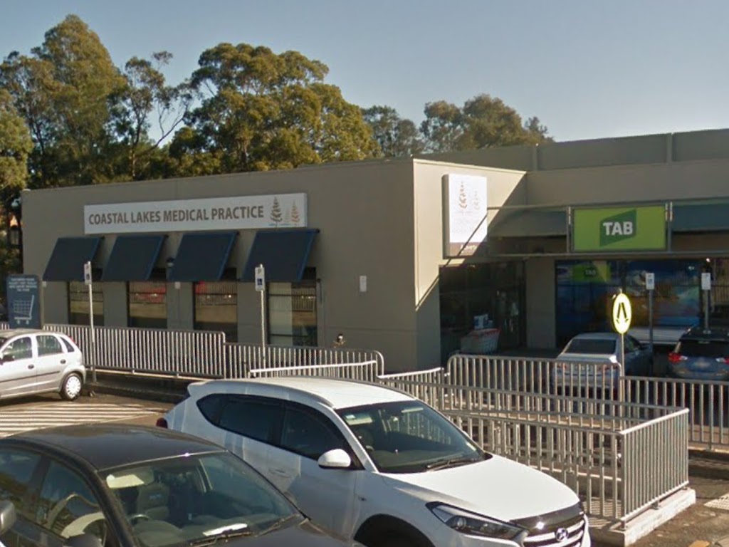 Blockbuster Lakehaven | electronics store | Lake Haven Shopping Centre, Lake Haven Dr, Lake Haven NSW 2263, Australia | 0243939966 OR +61 2 4393 9966