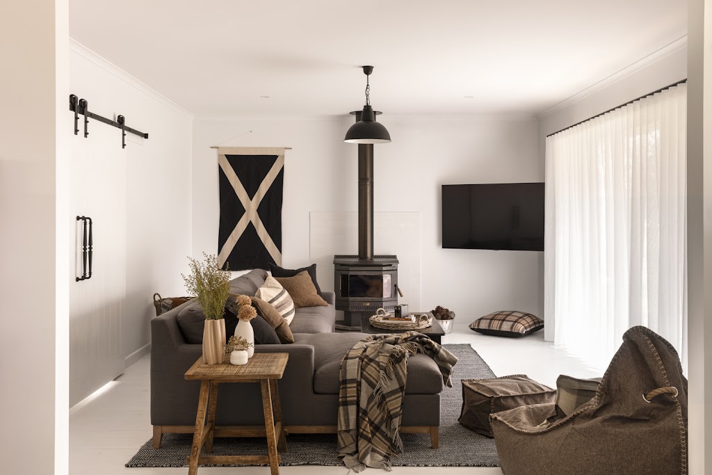 Pillows and Jam | 884 Warrayatkin Rd, Ararat VIC 3377, Australia | Phone: 0419 110 793