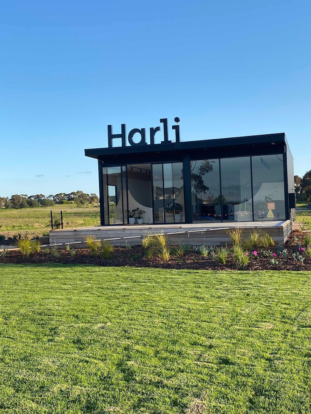 Harli Discovery Centre |  | Lindwall Dr, Cranbourne West VIC 3977, Australia | 1300950180 OR +61 1300 950 180