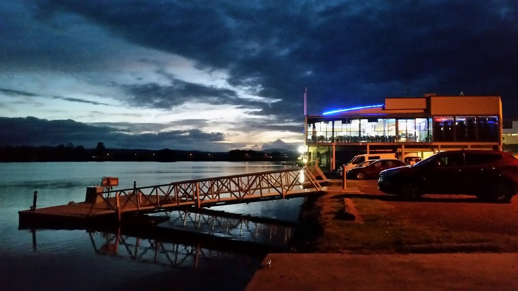 Taree Aquatic Club | restaurant | 1 Macquarie St, Taree NSW 2430, Australia | 0265521435 OR +61 2 6552 1435