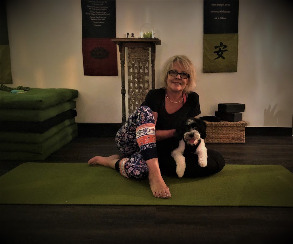 Studio Zen Mind Body Yoga | school | 2b/17 Fitzroy St, Tamworth NSW 2340, Australia | 0467709533 OR +61 467 709 533