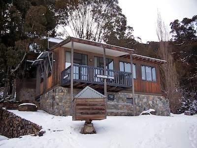 Snowgums Lodge | 1 Brindle Bull of Buckwong Place, Thredbo Village NSW 2625, Australia | Phone: (02) 6457 6095