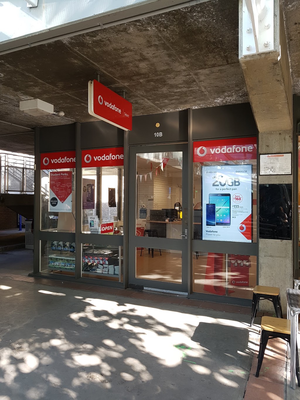 Vodafone Partner - Bundoora (La Trobe University) | store | Agora Building, 10B Kingsbury Dr, Bundoora VIC 3086, Australia | 0394703693 OR +61 3 9470 3693