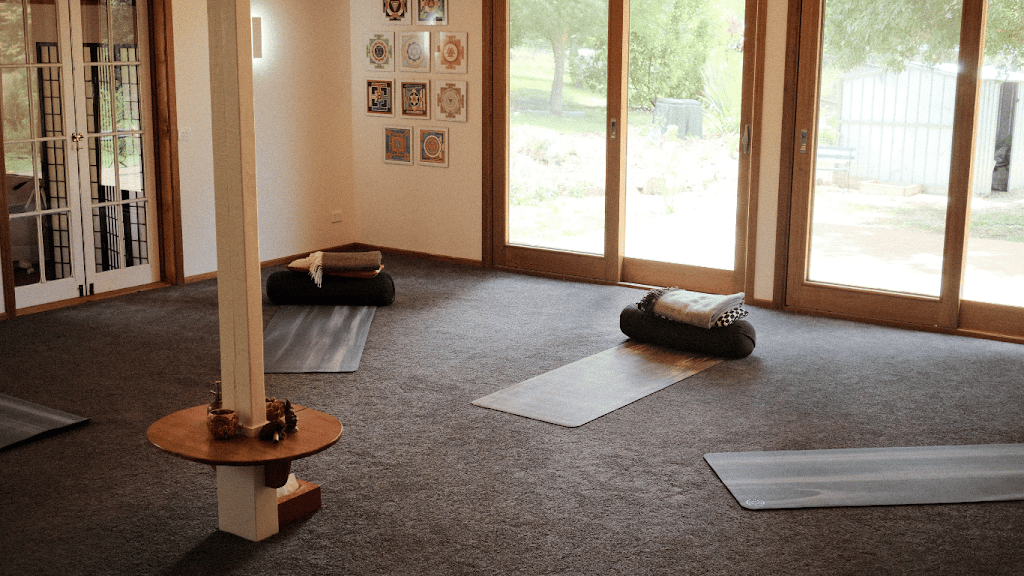 Tara Springs Retreat Centre | 16 Pennos Rd, Taradale VIC 3447, Australia | Phone: 0432 861 548