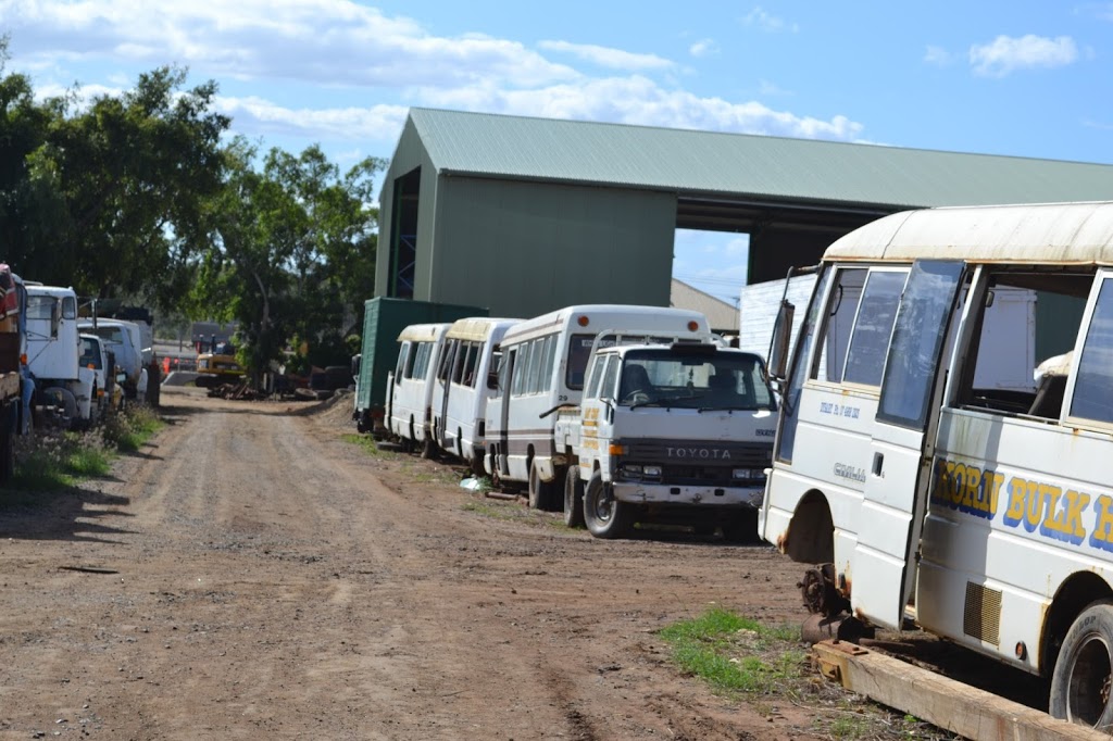 Zebra Wrecking | car repair | 227 Somerset Rd, Gracemere QLD 4702, Australia | 0749332444 OR +61 7 4933 2444