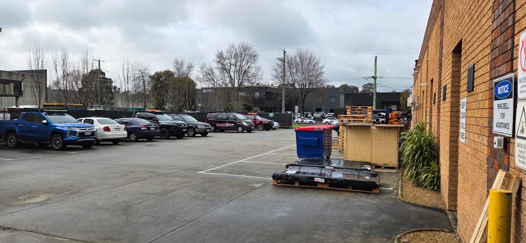 Tradesman Roof Racks | 1/60 Jersey Rd, Bayswater VIC 3153, Australia | Phone: (03) 9722 5080