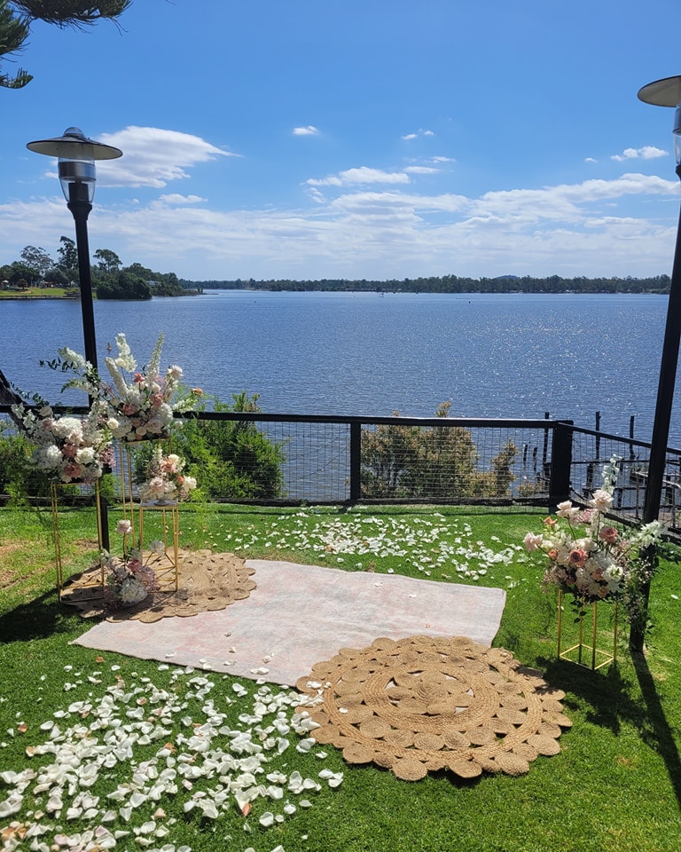 Amore by Kristin - Marriage Celebrant Goulburn Valley | Katandra West VIC 3634, Australia | Phone: 0417 305 533