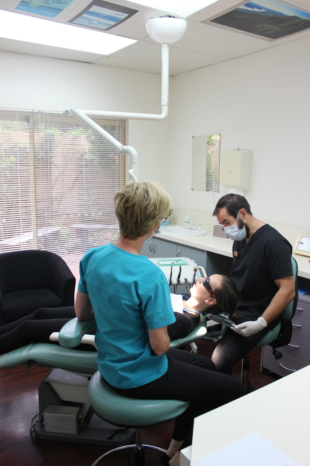 Winthrop Dental Clinic-Dr Charles Love | dentist | 52 Hatherley Parade, Winthrop WA 6150, Australia | 0893105960 OR +61 8 9310 5960