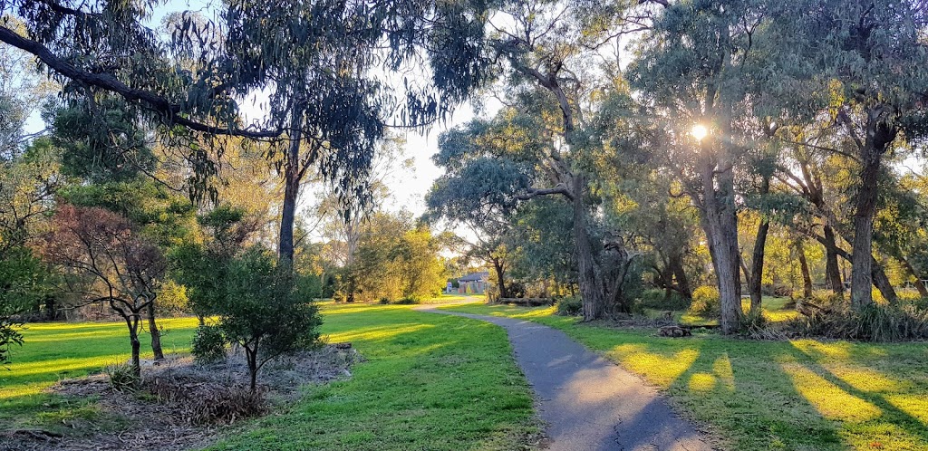 Canterbury Gardens | park | 42-78 Allambanan Dr, Bayswater North VIC 3153, Australia