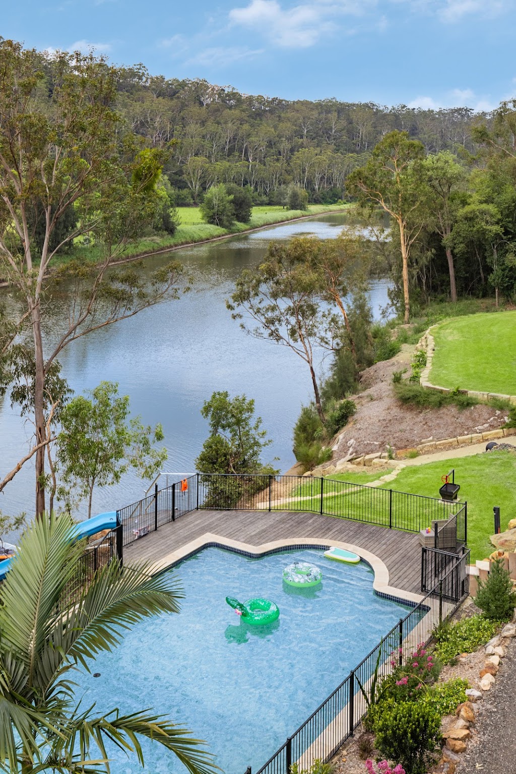 Macdonald Lodge | 440 St Albans Rd, Lower Macdonald NSW 2775, Australia | Phone: 0458 961 711