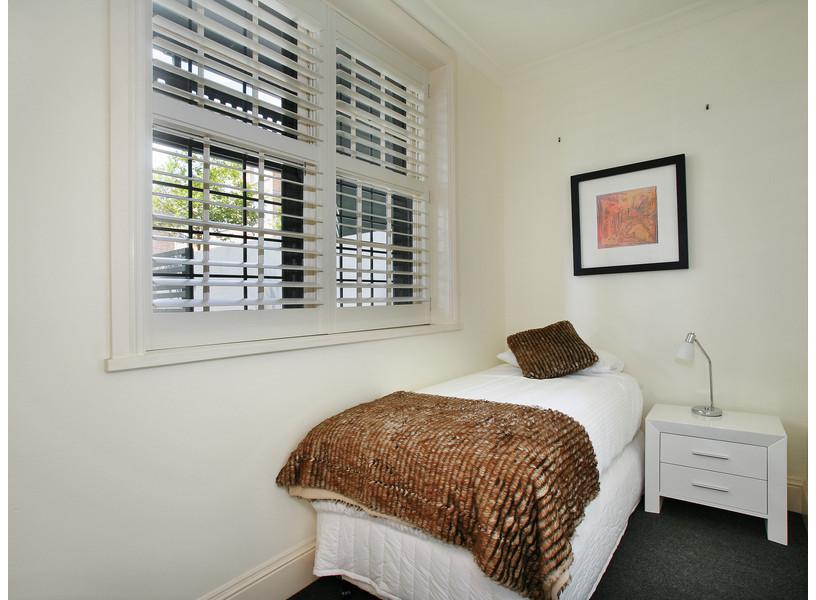 Uptown Apartments | 1/8 St Neot Ave, Potts Point NSW 2011, Australia | Phone: (02) 8311 9274