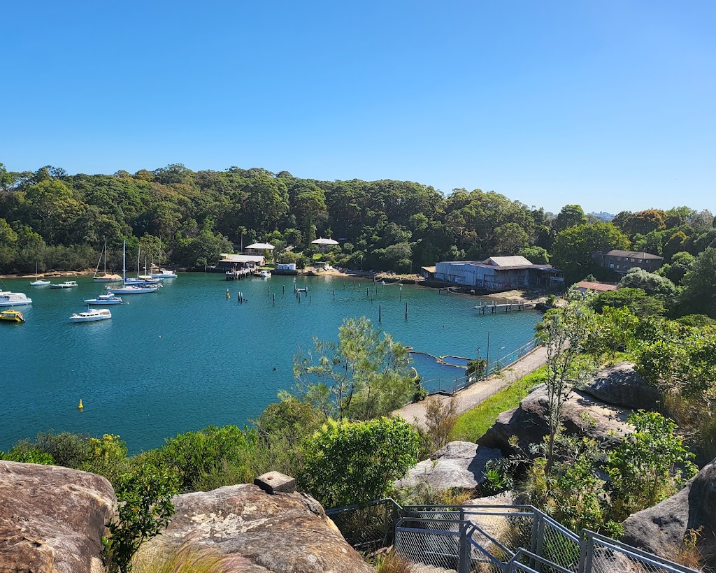 Bombay Lookout | 2 Larkin St, Waverton NSW 2060, Australia | Phone: 0423 628 135