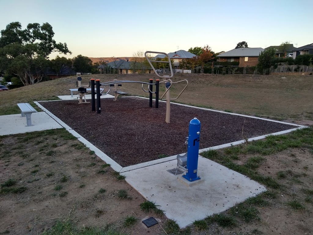 Candlebark Road Outdoor Gym | park | 43 Candlebark Rd, Karabar NSW 2620, Australia