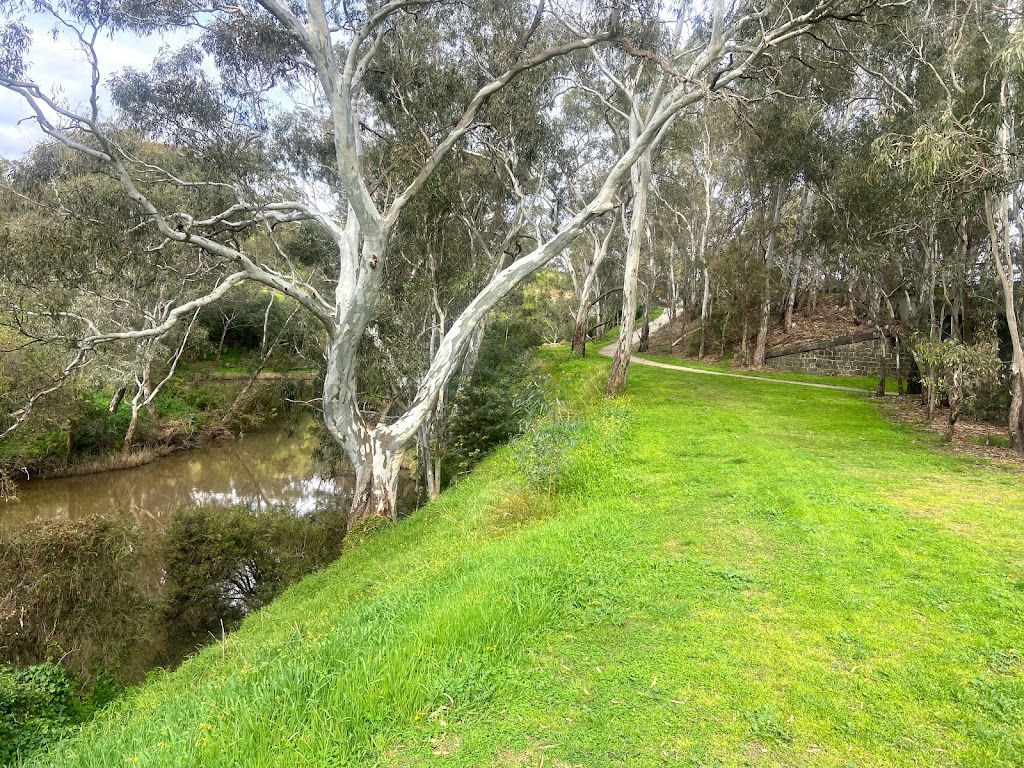 Caroline Chisholm Shelter Shed | 749 Old Calder Hwy Service Rd, Keilor VIC 3036, Australia | Phone: 0414 985 412