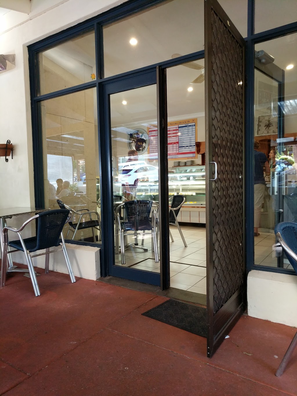 Père Bakery | 169 Railway Rd, Gooseberry Hill WA 6076, Australia | Phone: (08) 9293 4345