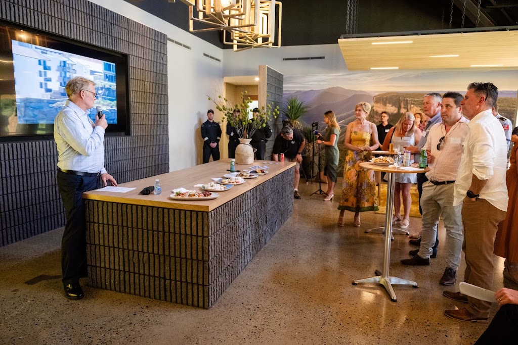 The Lobby | 89/151 Old Castlereagh Rd, Castlereagh NSW 2749, Australia | Phone: (02) 9637 4455