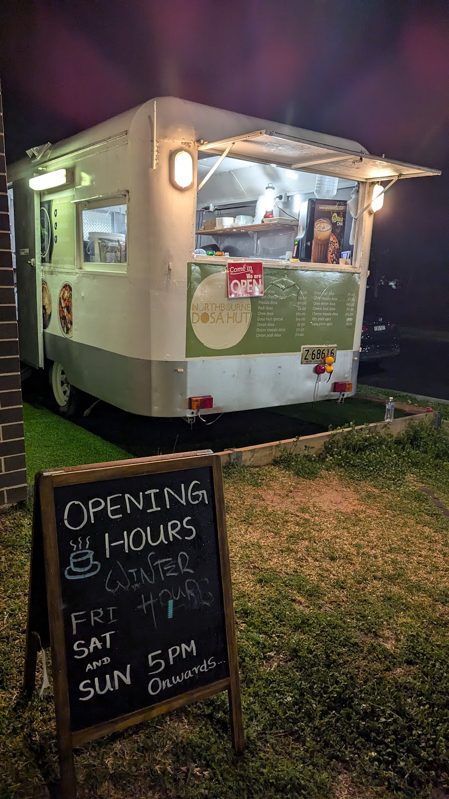 Northbourne Dosa Hut | 143 Northbourne Dr, Marsden Park NSW 2765, Australia | Phone: 0449 592 005
