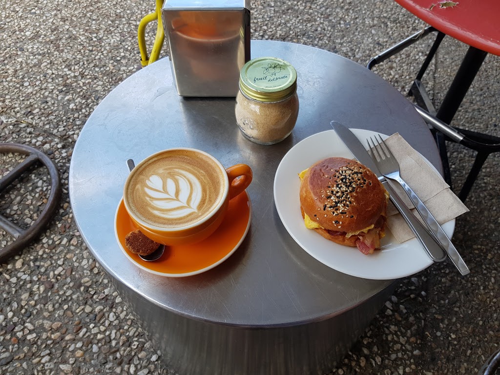 Zabé Espresso Bar | cafe | 98 Poinciana Ave, Tewantin QLD 4565, Australia
