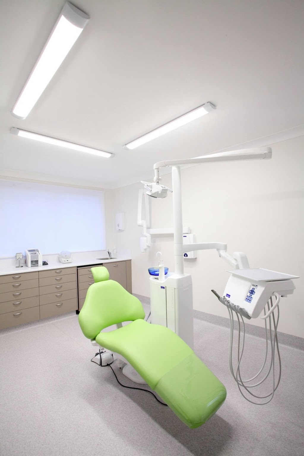 Beaumont Hills Dental Clinic | 102 Sanctuary Dr, Beaumont Hills NSW 2155, Australia | Phone: (02) 8847 0293