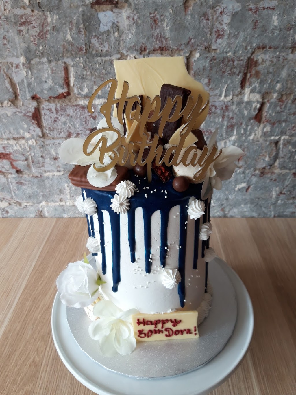 Stylish Cakes Co. | 2/27 Graystone Ct, Epping VIC 3076, Australia | Phone: 0424 091 763