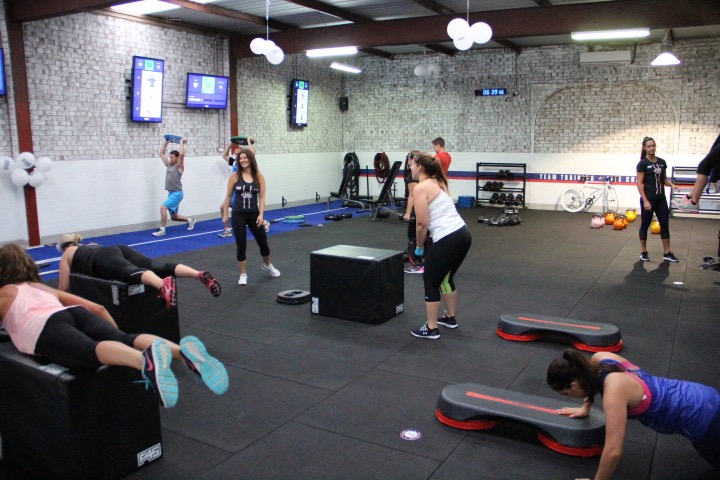 F45 Training Blakehurst | 1/252 West St, Carlton NSW 2218, Australia | Phone: 0404 045 341