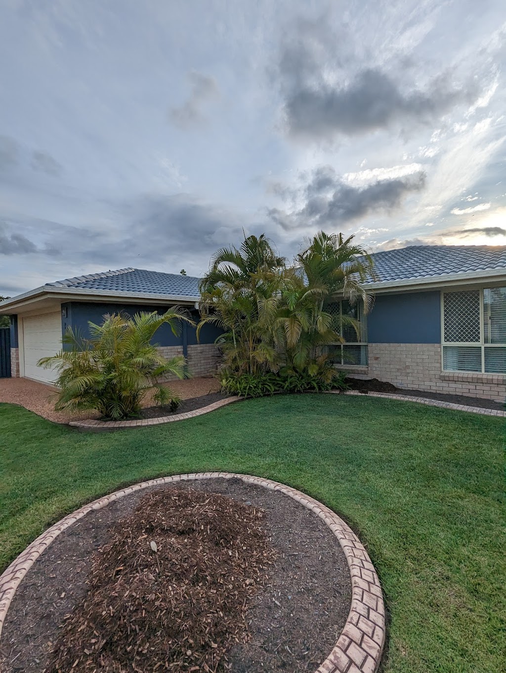 Care Studios | 49 Greenway Blvd, Maudsland QLD 4210, Australia | Phone: 0413 855 051
