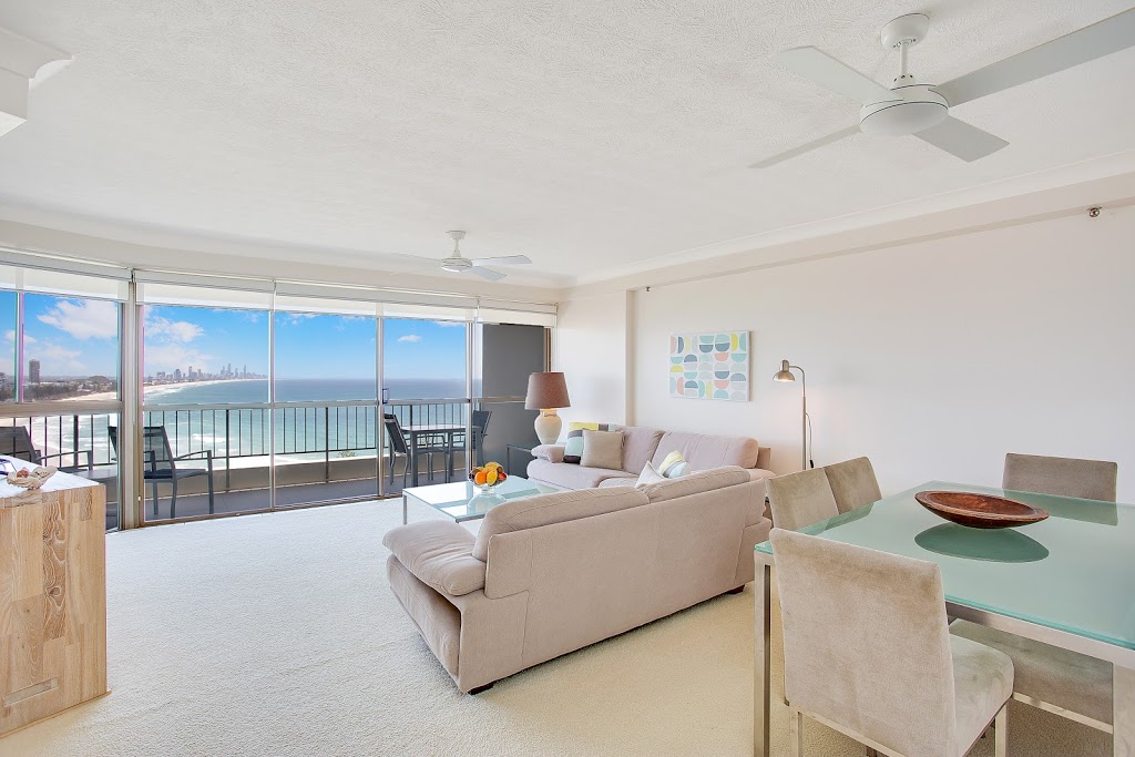 Gemini Court Holiday Apartments | 45 Hayle St, Burleigh Heads QLD 4220, Australia | Phone: (07) 5576 0300