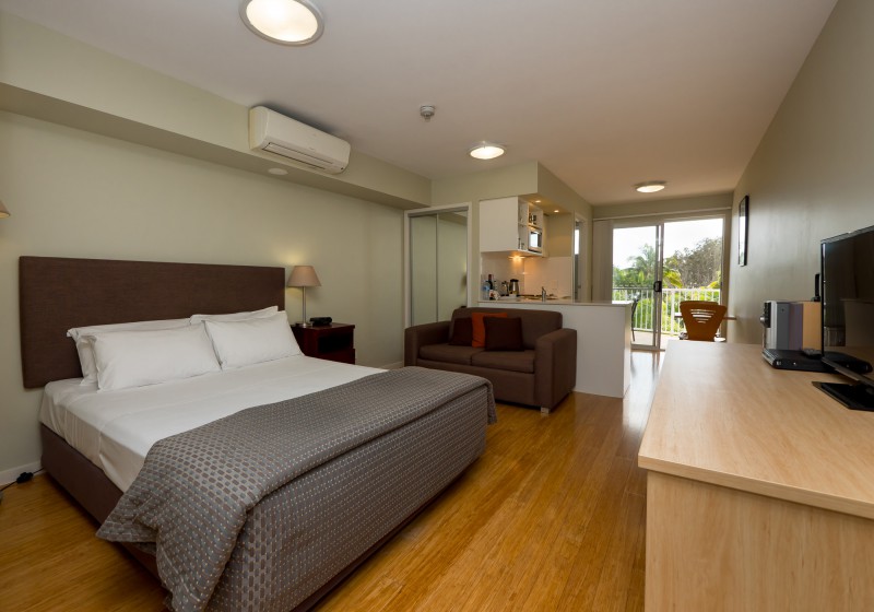 Cabarita Lake Apartments | lodging | 77 Tamarind Ave, Bogangar NSW 2488, Australia | 0266764300 OR +61 2 6676 4300