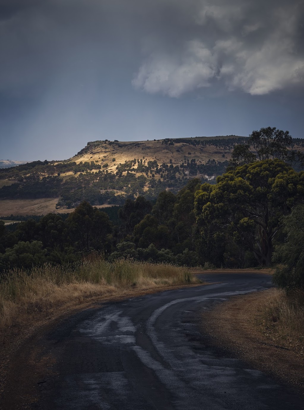 Yaloak South Wind Farm | Mount Wallace VIC 3342, Australia | Phone: 1800 730 734