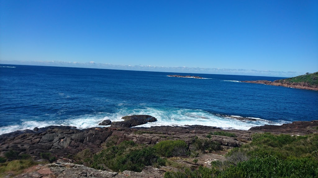 Barry Park | park | Marine Dr, Fingal Bay NSW 2315, Australia