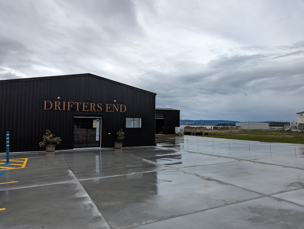 Drifters End Distilling Company | 4 Cessna way, Cambridge TAS 7170, Australia | Phone: 0459 824 965