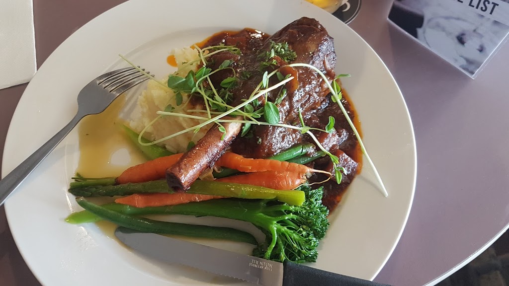 Stuarts Point Tavern | 70 Ocean Ave, Stuarts Point NSW 2441, Australia | Phone: 0467 682 157