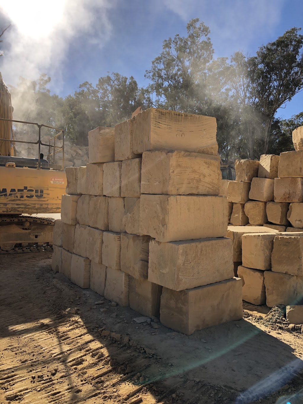 Yangan Sandstone | 142 Strudwick Road, Cemetery Road, Yangan QLD 4371, Australia | Phone: 0422 717 270