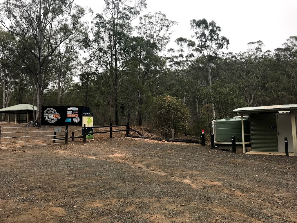 Amos Road Trailhead | Amos Rd, Mount Lofty QLD 4350, Australia