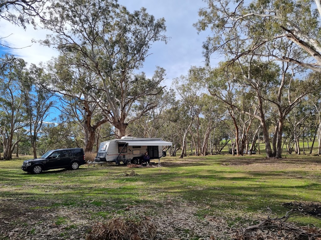Cavendish River Camping | 9 Clarke St, Cavendish VIC 3314, Australia | Phone: 0499 048 184