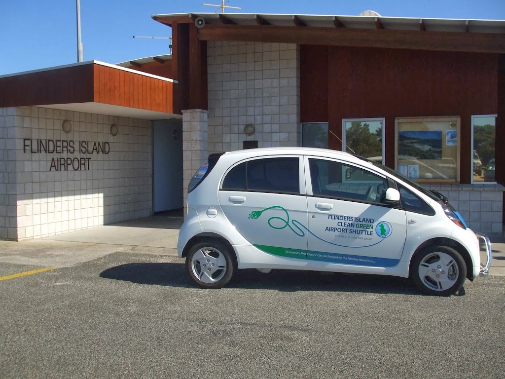 Flinders Island Clean Green Airport Shuttle |  | Palana Rd, Whitemark TAS 7255, Australia | 0363592168 OR +61 3 6359 2168