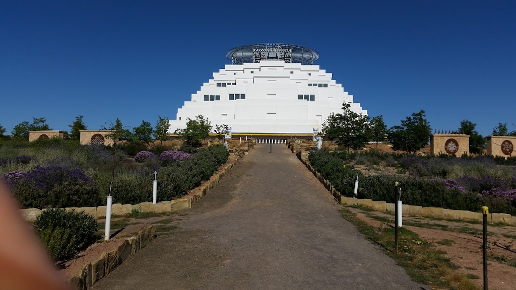 Buddhist Monastery | 25 Sandhurst Town Rd, Myers Flat VIC 3556, Australia | Phone: (03) 5446 3691