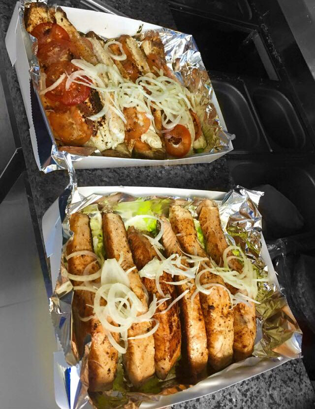 Als deluxe Fish n Chippery | 5 Exford Rd, Melton South VIC 3338, Australia | Phone: (03) 9743 5758