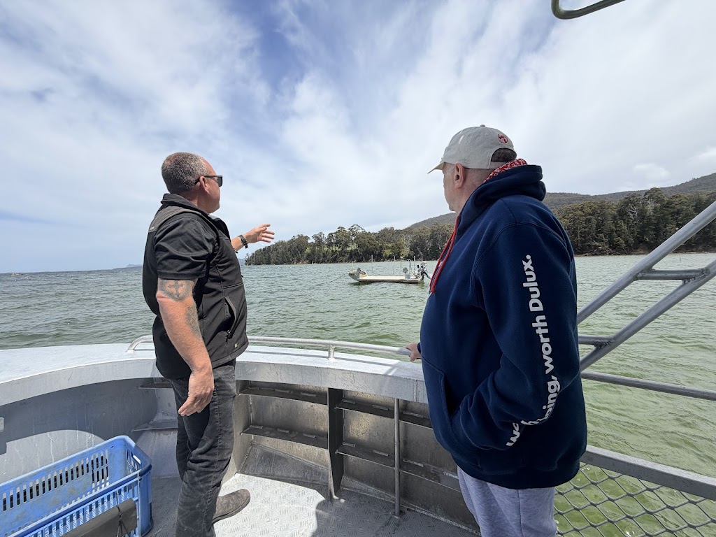 Fleurtys Oyster Farm Tours | 110 Benbows Rd, Oyster Cove TAS 7150, Australia | Phone: 0419 744 975