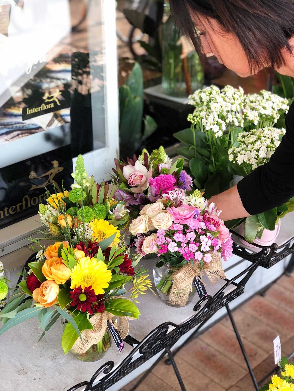 Flowers of Leeming | florist | Leeming Forum Shopping Centre, 8/55 Farrington Road, Leeming WA 6149, Australia | 0893324424 OR +61 8 9332 4424