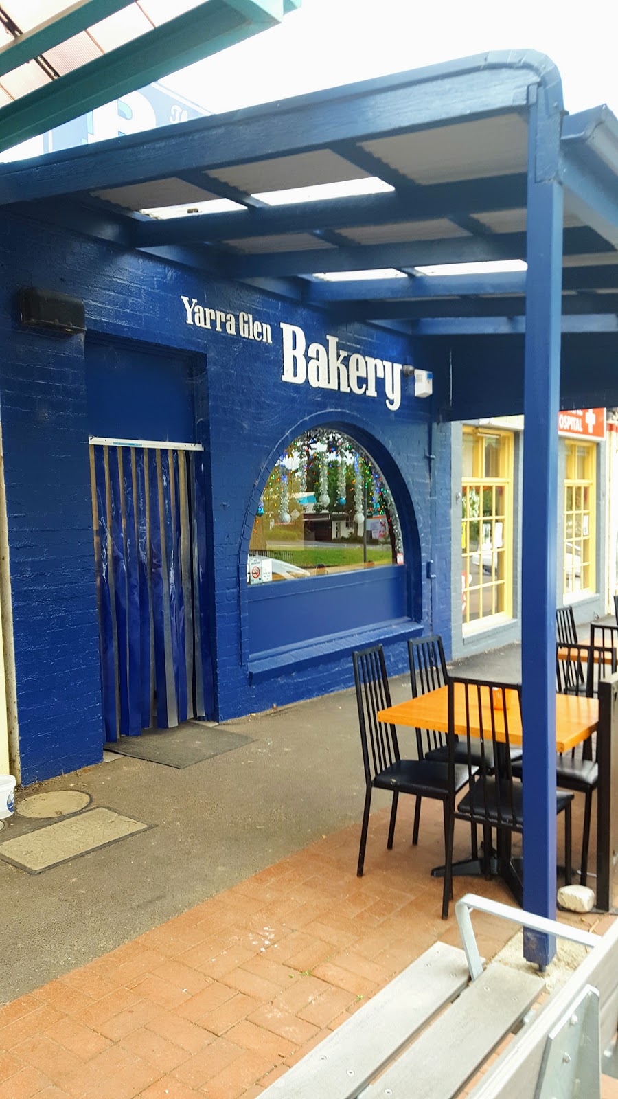Yarra Glen Bake House | bakery | 30 Bell St, Yarra Glen VIC 3775, Australia | 0397301873 OR +61 3 9730 1873