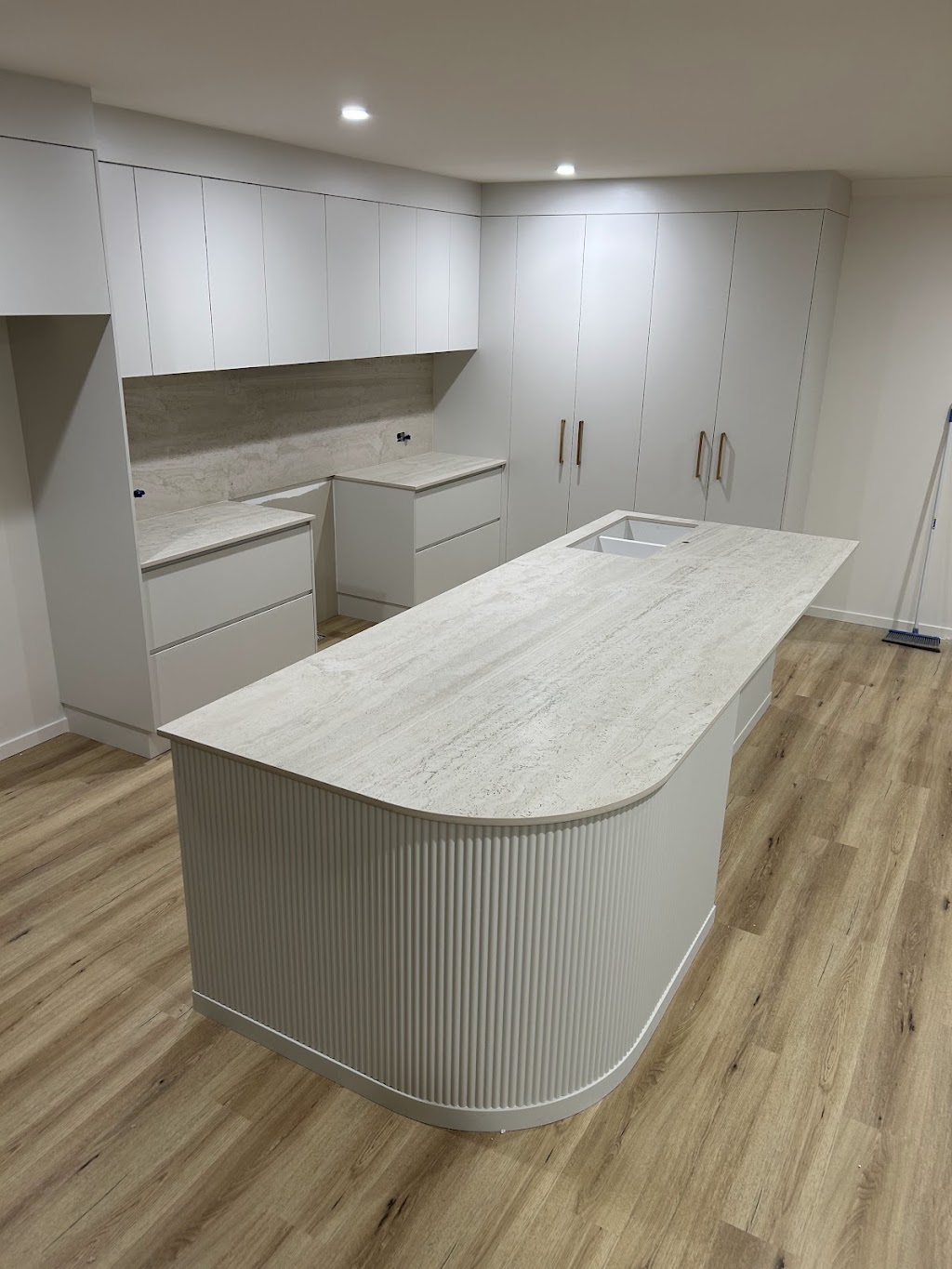 Redcliffe Stone Benchtops | 13 Snook St, Clontarf QLD 4019, Australia | Phone: 0438 654 909