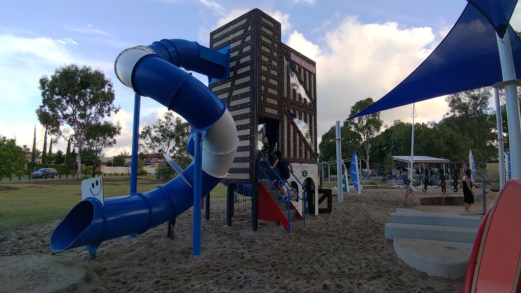 Raby Esplanade Playground | Raby Esplanade, Ormiston QLD 4160, Australia | Phone: (07) 3829 8999