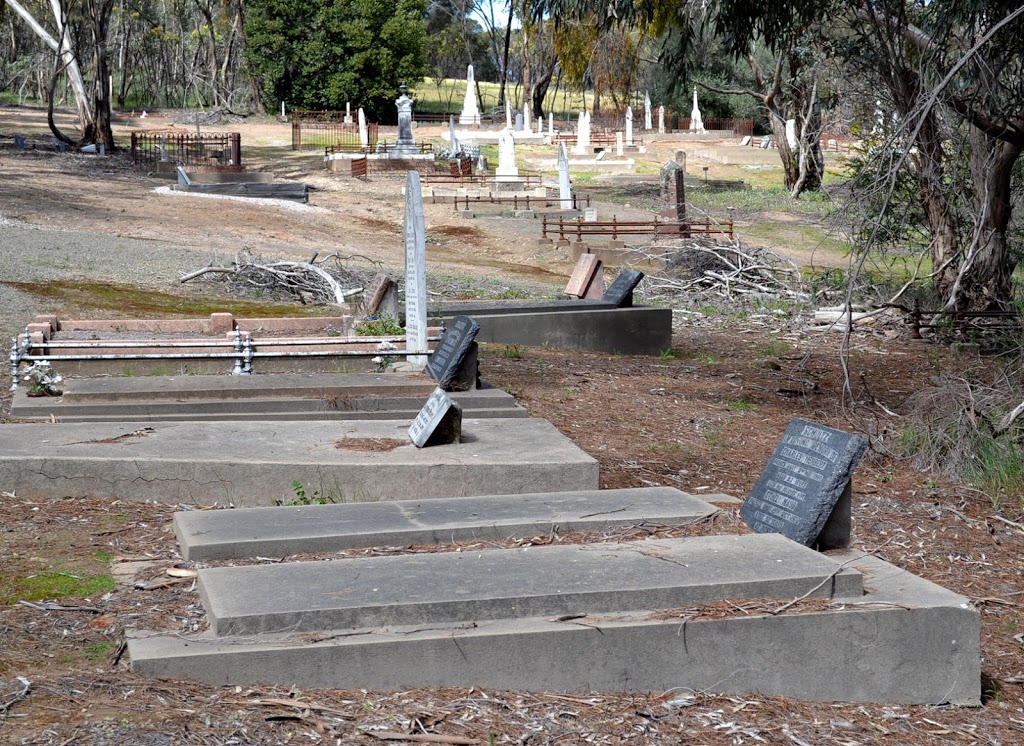 Clare Cemetery | cemetery | 80 Bennys Hill Rd, Emu Flat SA 5453, Australia
