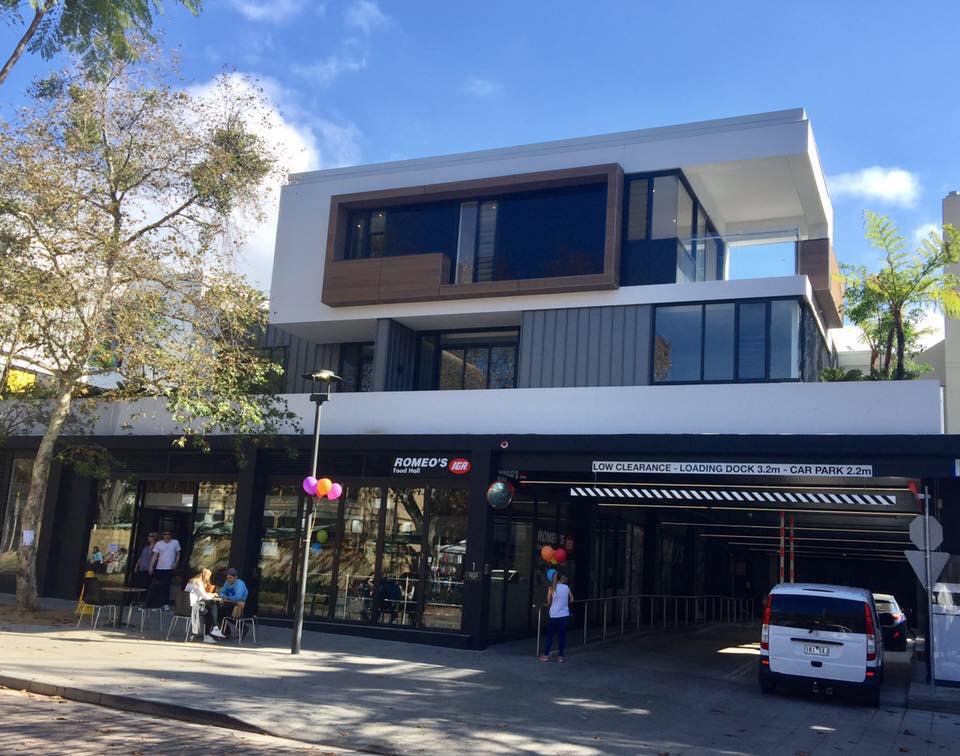 Romeos IGA Food Hall Paddington | 1 Newcombe Street, Paddington NSW 2021, Australia | Phone: (02) 9360 2591