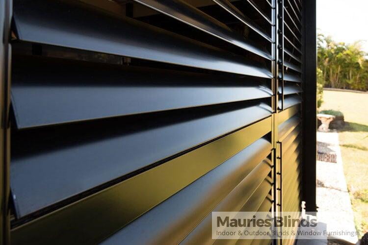 Mauries Blinds | 17 Goombungee Rd, Kingsthorpe QLD 4400, Australia | Phone: 0408 728 889