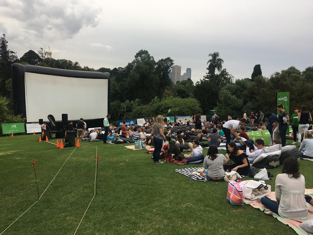 Moonlight Cinema Melbourne | movie theater | Central Lawn Royal Botanic Gardens Melbourne, Birdwood Ave, Melbourne VIC 3141, Australia