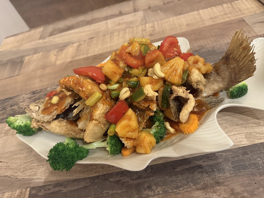 Thai hanuman Glenmorepark | 90/98 Glenmore Ridge Dr, Glenmore Park NSW 2745, Australia | Phone: 0404 677 799